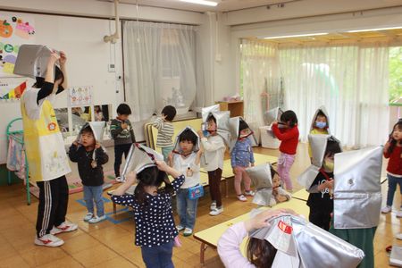 『避難訓練』の様子