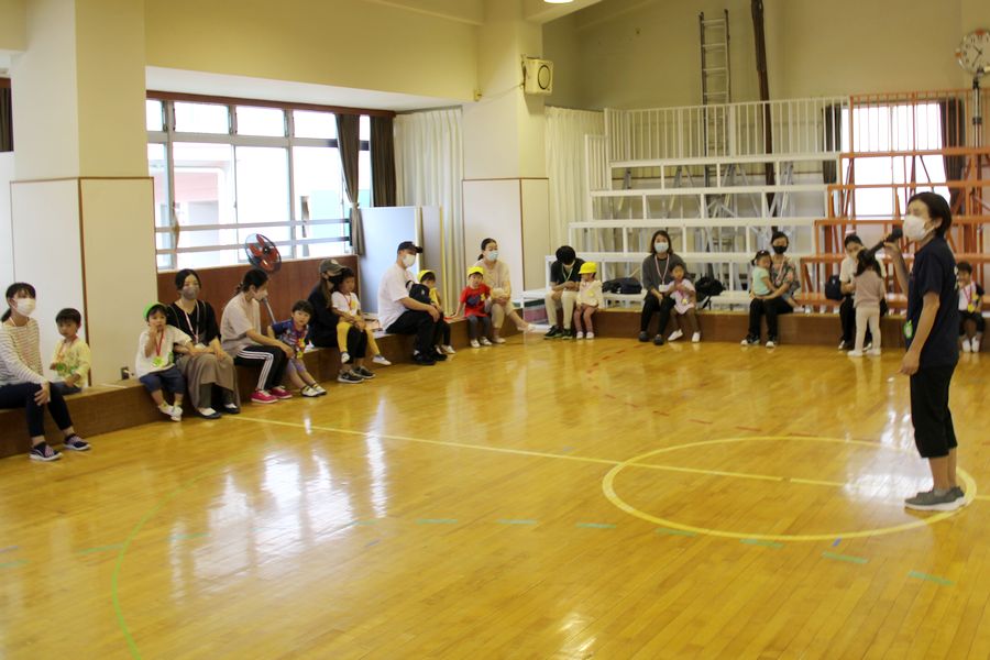 プレイルーム ことり組・こぐま組 『ファミリーデー』の様子