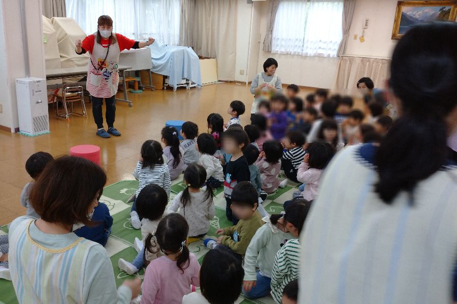 ４月の『誕生会』の様子