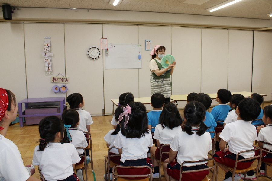 年長組クッキング第２弾『豆腐を作ろう』の様子