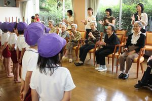 第2回 老人ホーム「グラニー鷺沼訪問」