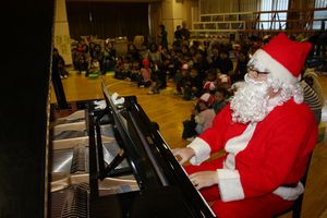 さぎぬまプレイルームクリスマス会の様子