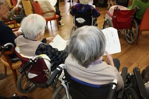 2013.3.7.コーラス同好会グラニー訪問2.jpg