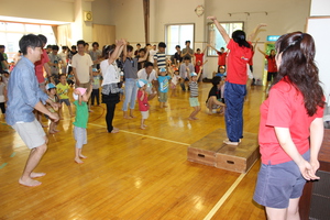 「親子で遊ぼう」の様子