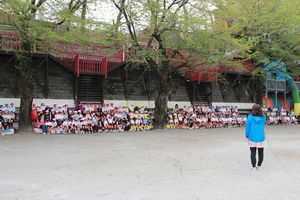 初めての全体集会「対面式」の様子