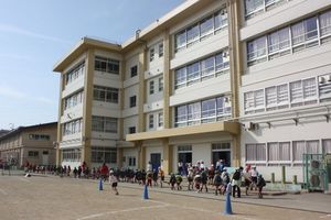 年長組小学校訪問「鷺沼小学校」の様子